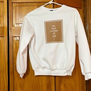 White Womens Crewneck Size: xs